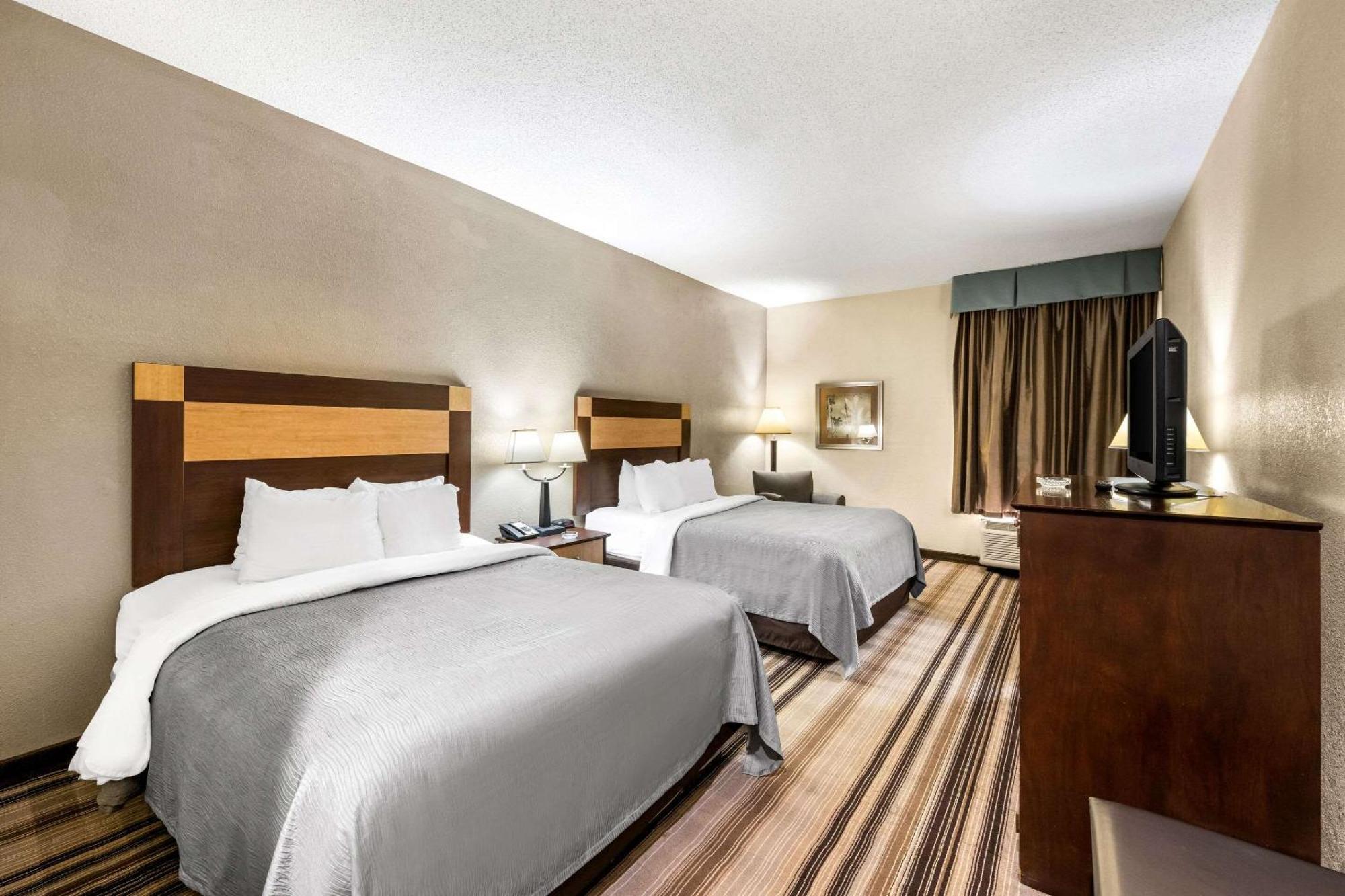 Quality Inn I-81 Exit 23 Bulls Gap Екстер'єр фото