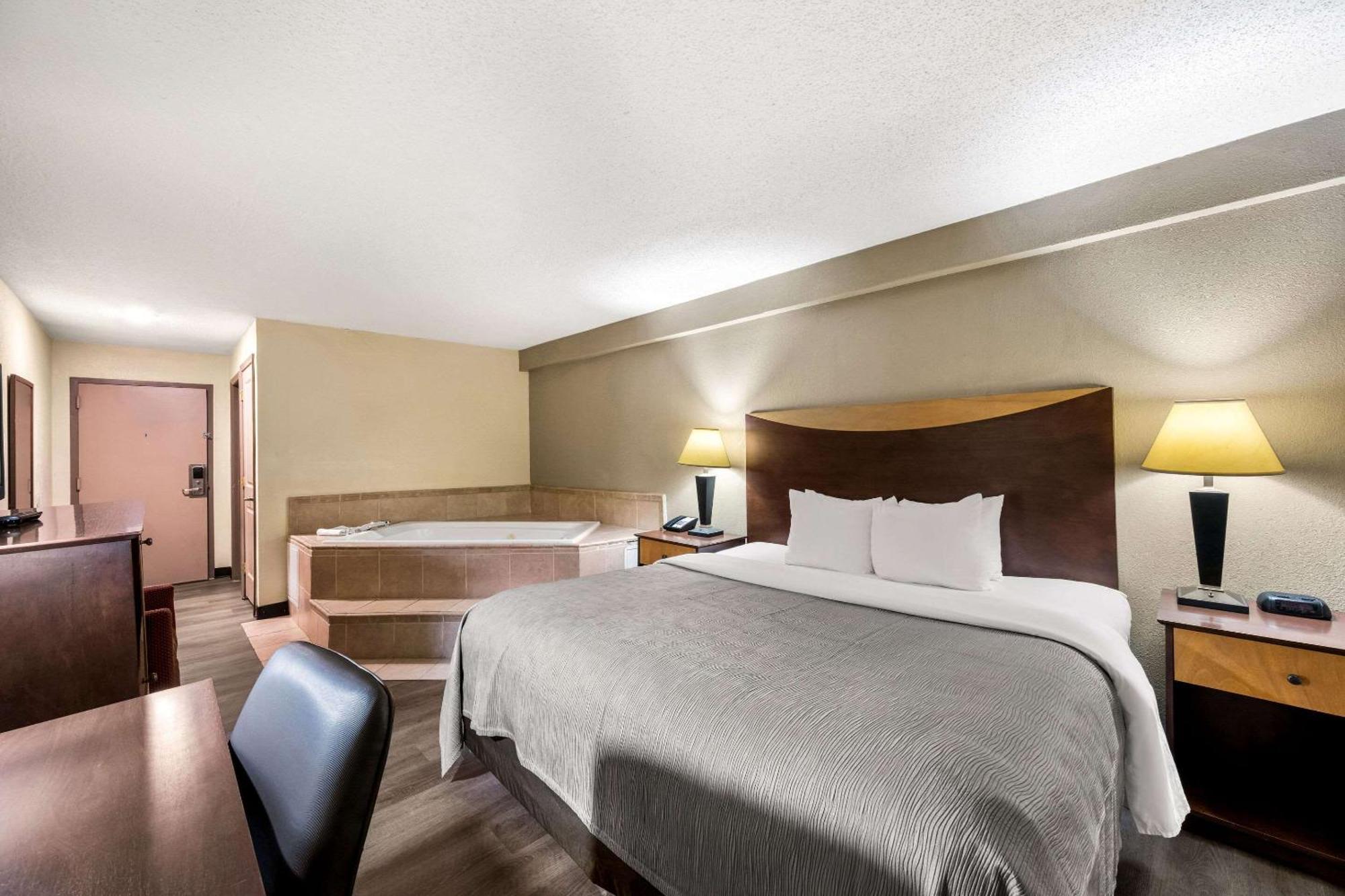 Quality Inn I-81 Exit 23 Bulls Gap Екстер'єр фото